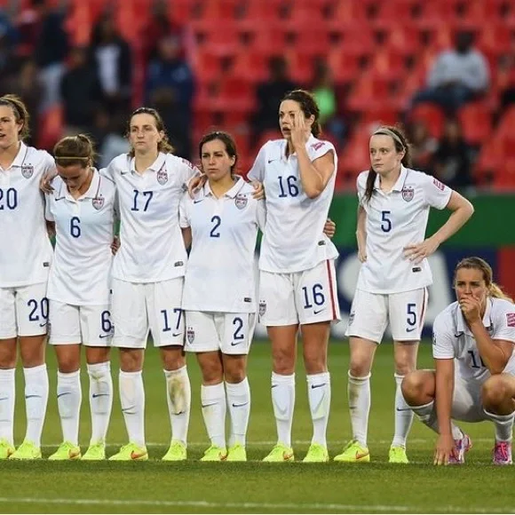 Nike USWNT Soccer Shorts 578027-105 XL White Red 2 Star Crest 2014 Alex Morgan - Picture 13 of 13